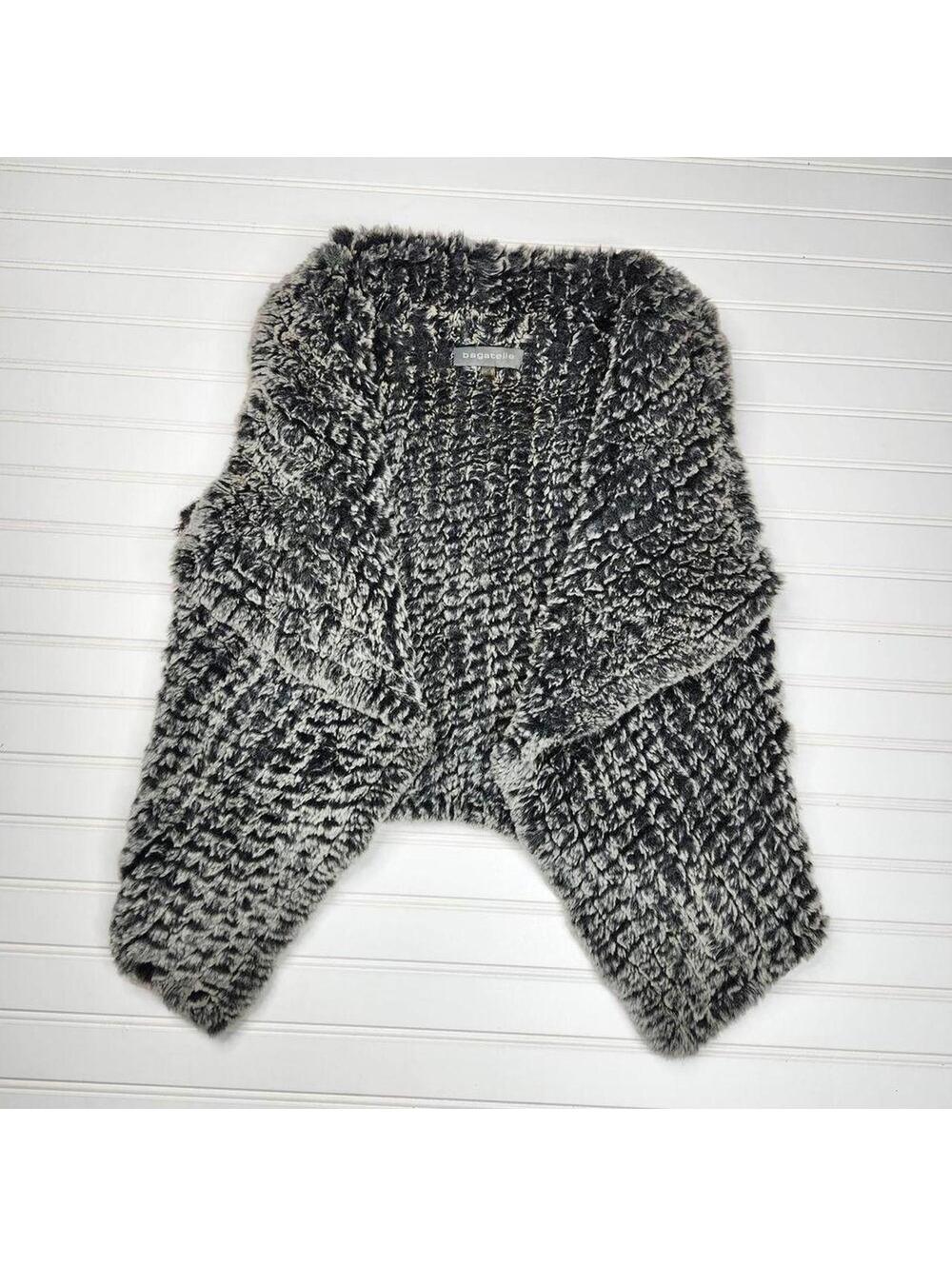 Bagatelle Women's Gray Faux Fur Vest Super Soft Size Small